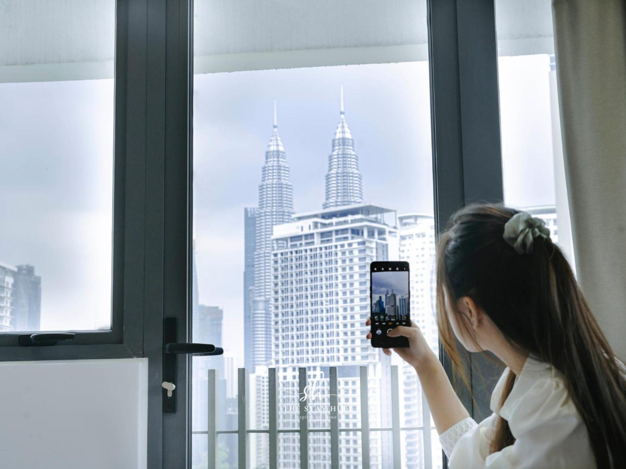Ferienwohnung The Luxe Klcc View Sky Pool Kuala Lumpur Exterior foto