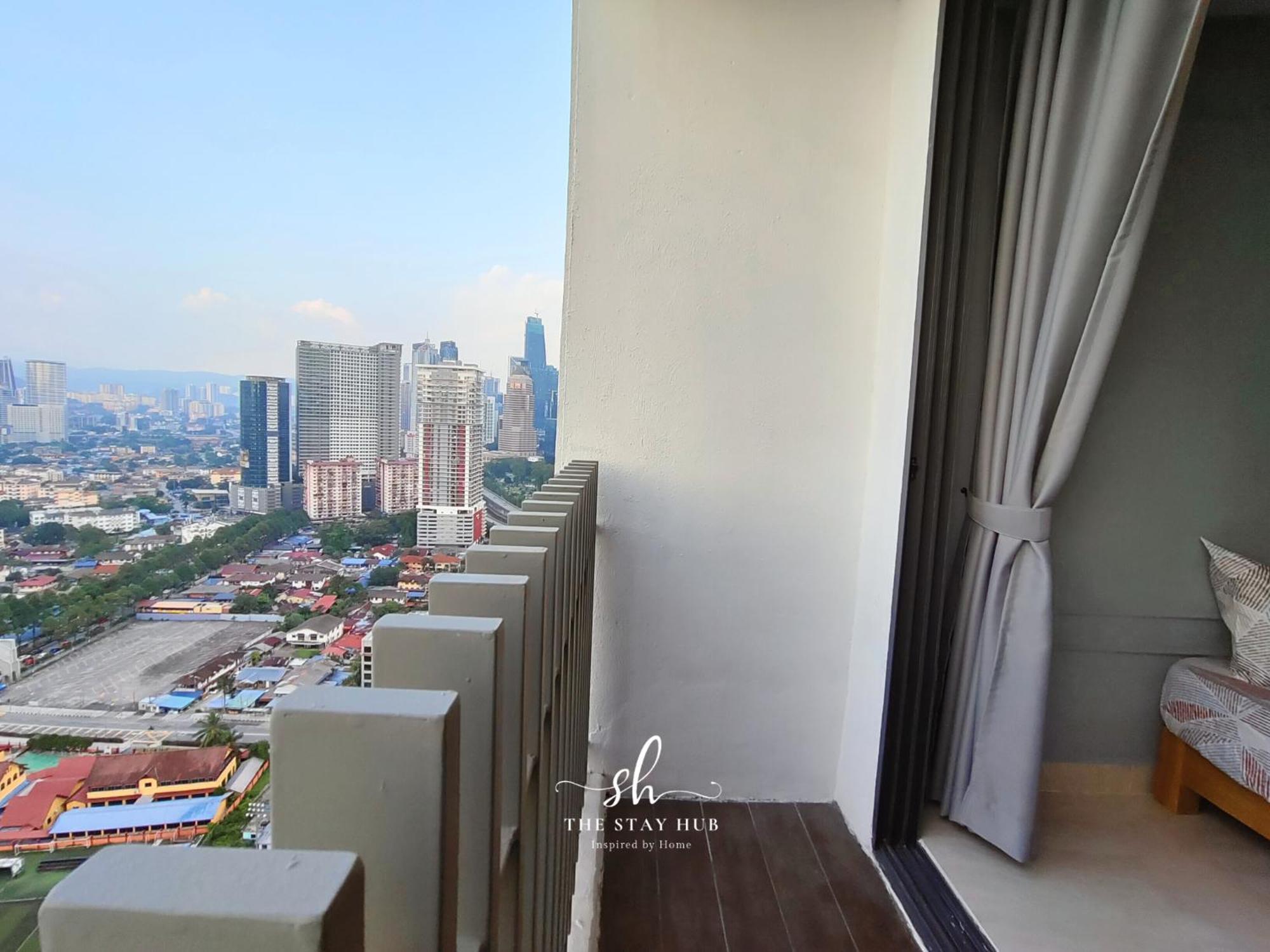 Ferienwohnung The Luxe Klcc View Sky Pool Kuala Lumpur Exterior foto